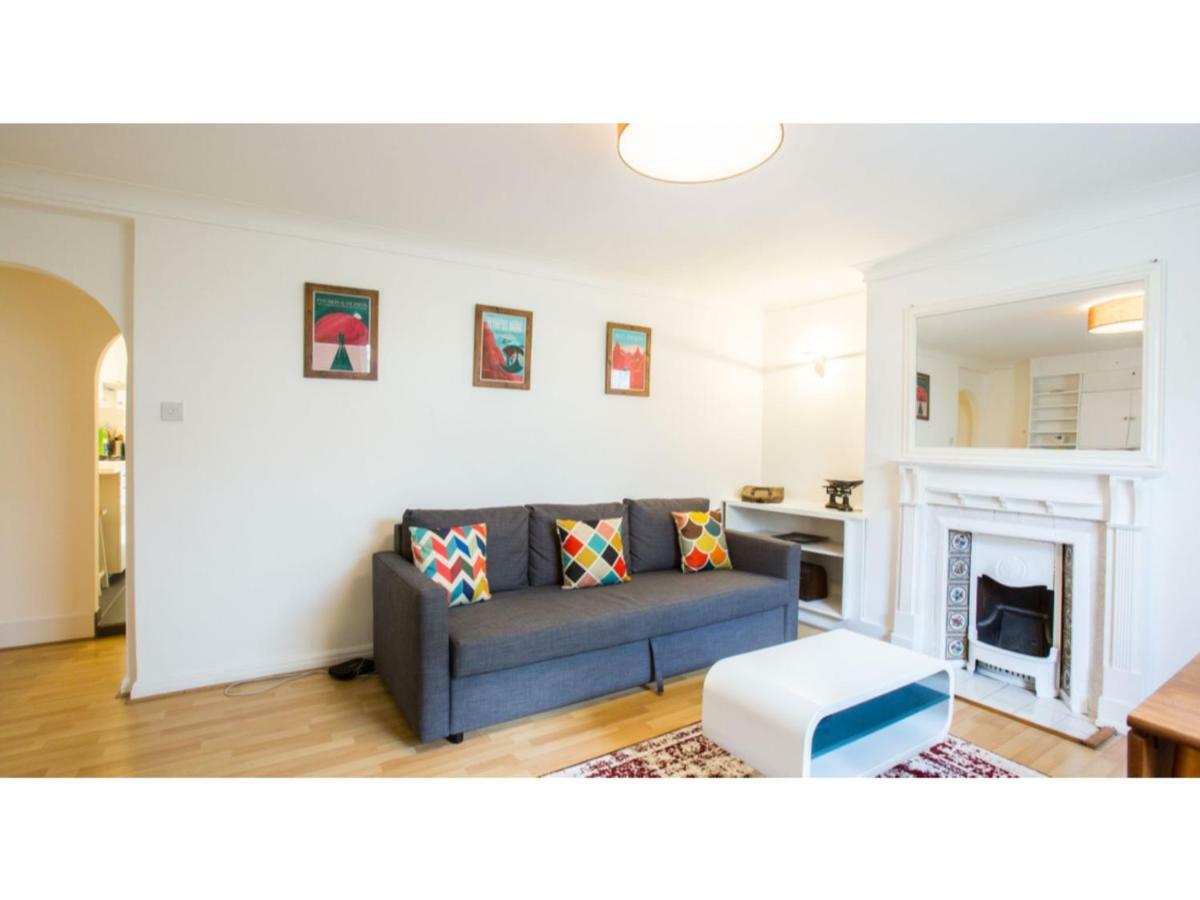 Elegant 1Bdr W/Private Garden In Vibrant Brighton Exterior photo